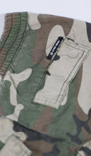 Load image into Gallery viewer, Camo Cargo Jogger