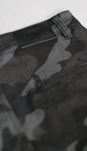 Load image into Gallery viewer, Black Camo Cargo Pant