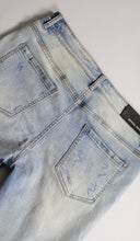 Load image into Gallery viewer, LT.Blue Tattered Jean Short
